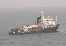 Nice vessel, dive support to C8