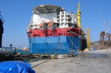 Brand new FPSO (like Unity) from S Korea for Angola